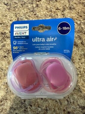 NWT Philips Avent Ultra Air Pacifiers 6-18M - Pink